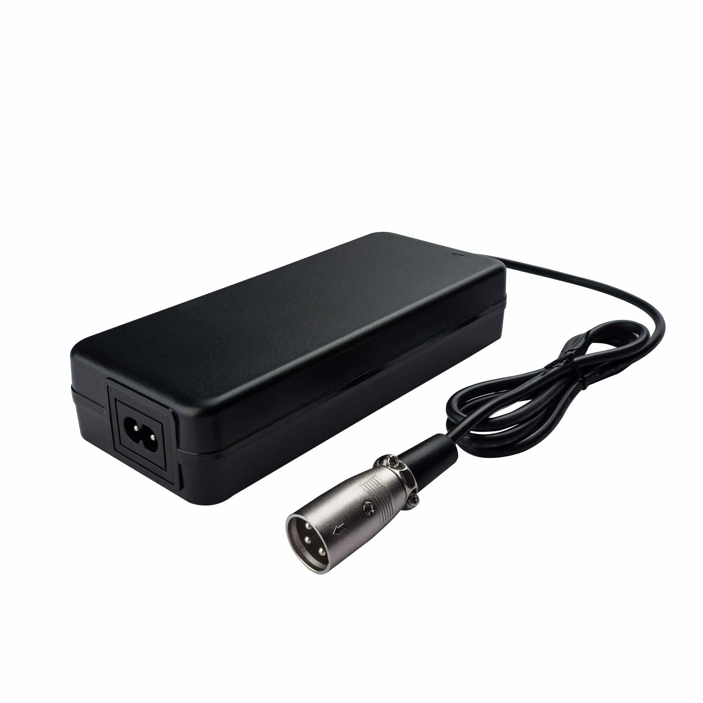 54,6 V 2 A 3-poliges XLR-Ladegerät für 48 V Lithium-Batterie